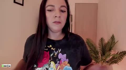 Snapshot of pink_kitten_ chatting on July 2026 11:12:02 AM Eli online show from July 2026 11:12:02 AM