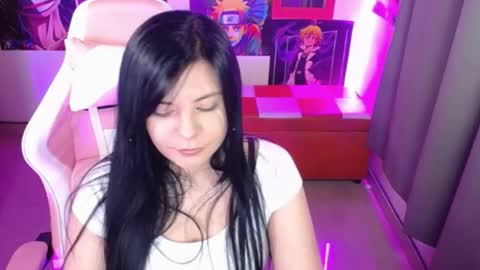 Snapshot of pink_yuii chatting on January 2026 01:32:01 AM pink_yuii online show from January 2026 01:32:01 AM