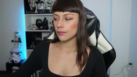 Emily online show from February 2026 02:53:02 PM