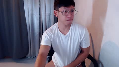 Snapshot of pinkcock_froi chatting on December 2024 02:42:01 AM froi online show from December 2024 02:42:01 AM