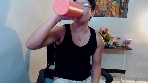 Snapshot of pinkcock_froi chatting on January 2025 04:41:01 AM froi online show from January 2025 04:41:01 AM
