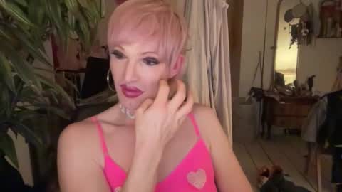 pinkfag online show from March 2026 07:08:01 PM