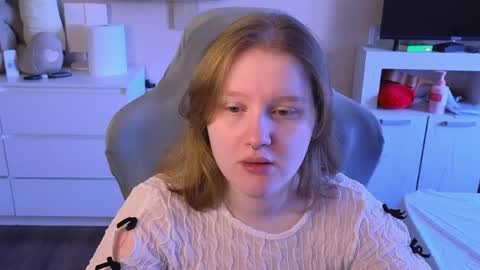 Snapshot of pinkiep1e chatting on April 2026 04:29:01 AM pinkiep1e online show from April 2026 04:29:01 AM