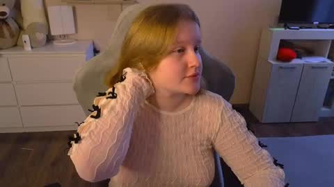 Snapshot of pinkiep1e chatting on April 2026 03:08:02 AM pinkiep1e online show from April 2026 03:08:02 AM