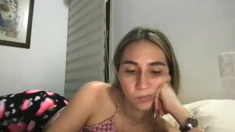 Pinkilola online show from March 2026 12:03:01 AM