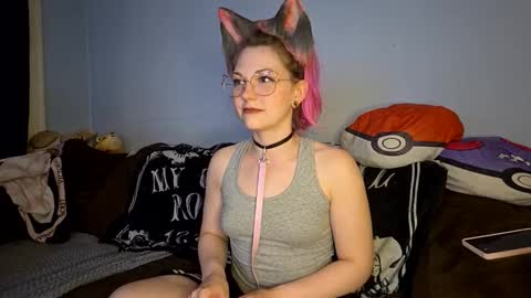 Snapshot of pinkitten chatting on April 2026 03:09:01 AM Pink Kitty Play online show from April 2026 03:09:01 AM