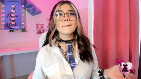 PINKK online show from January 2026 01:04:01 PM