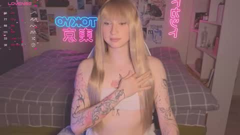 pinkvenom_ online show from September 2025 05:36:01 PM