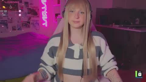 pinkvenom_ online show from February 2026 04:16:02 PM