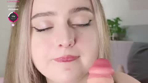 Pinky online show from February 2026 02:43:01 AM