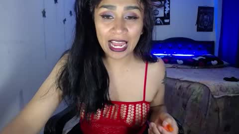 VIOLETA LOPEZ online show from December 2024 05:21:02 PM