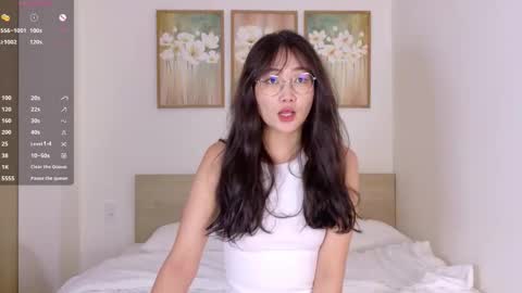 Snapshot of pinkyblooom chatting on March 2026 09:15:01 AM Polly online show from March 2026 09:15:01 AM