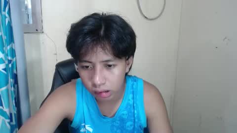 Snapshot of pinoy_fuckboyxxx chatting on May 2026 07:03:01 AM pinoy_fuckboyxxx online show from May 2026 07:03:01 AM