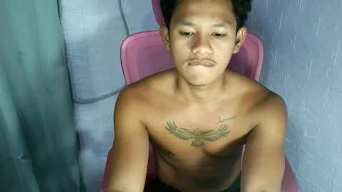 Snapshot of pinoy_palaeutxxx chatting on March 2026 03:45:01 PM roy online show from March 2026 03:45:01 PM