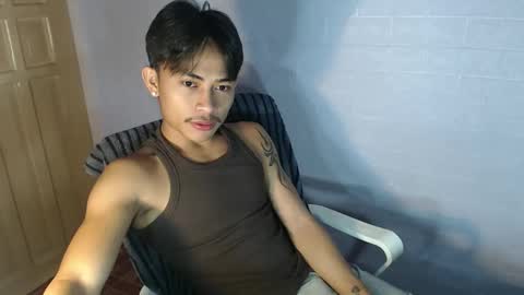 Snapshot of pinoy_palautogxxx chatting on March 2026 03:12:01 PM pinoy_palautogxxx online show from March 2026 03:12:01 PM