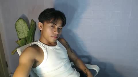 Snapshot of pinoy_palautogxxx chatting on March 2026 09:48:01 PM pinoy_palautogxxx online show from March 2026 09:48:01 PM