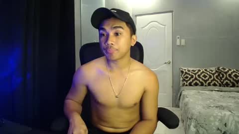 Snapshot of pinoyadriannexxx chatting on September 2025 02:59:01 AM Adrianne online show from September 2025 02:59:01 AM