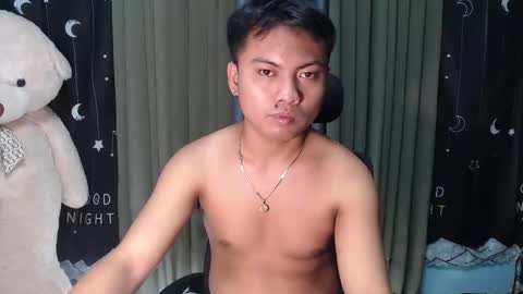 Snapshot of pinoycharmingboss20xx chatting on October 2025 11:52:01 AM Donald online show from October 2025 11:52:01 AM