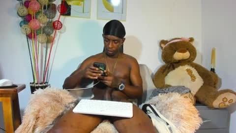 P I P E - M O NS T E R C O C K online show from April 2026 07:58:02 PM