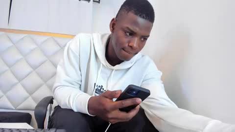 P I P E online show from February 2026 12:01:02 PM