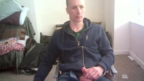 Snapshot of pipers1111 chatting on May 2026 03:40:01 PM pipers1111 online show from May 2026 03:40:01 PM
