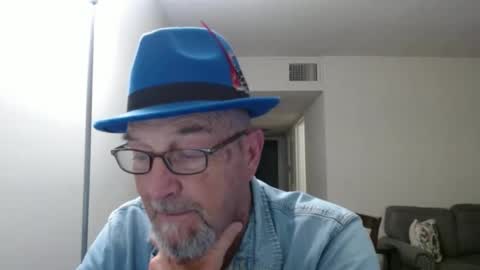 Snapshot of pipewizard chatting on November 2025 12:33:01 AM pipewizard online show from November 2025 12:33:01 AM