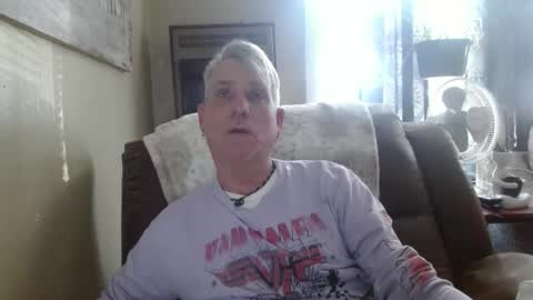 pirate334 online show from January 2025 08:42:01 PM