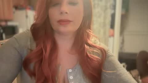 Snapshot of pirdybirdyxo chatting on November 2025 01:27:02 AM pirdybirdyxo online show from November 2025 01:27:02 AM