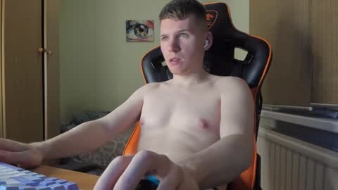 Pierre online show from December 2024 03:31:02 PM