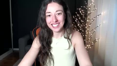 piscesgirl06 online show from December 2024 05:39:01 AM