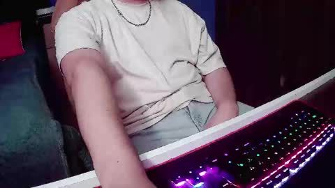 Snapshot of pisceslost chatting on September 2025 12:45:02 AM pisceslost online show from September 2025 12:45:02 AM