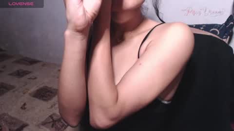 Snapshot of piscis_dreams chatting on July 2026 02:12:01 PM PiscisDreams online show from July 2026 02:12:01 PM