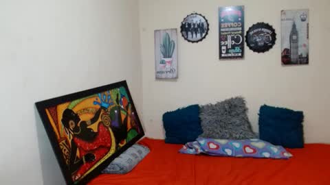 Snapshot of pitches_02 chatting on April 2026 02:23:02 AM Alejandra online show from April 2026 02:23:02 AM