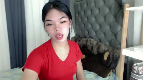 Snapshot of pitchy_pitch chatting on February 2025 06:48:02 PM The Girl Named Eyve online show from February 2025 06:48:02 PM