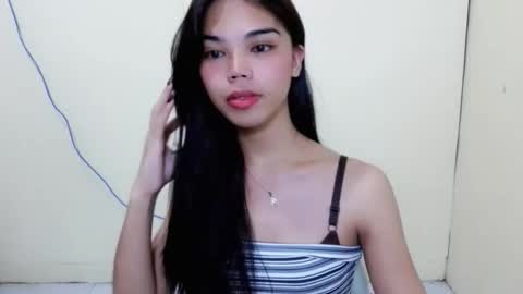 Snapshot of pitchy_pitch chatting on April 2026 05:21:01 PM The Girl Named Eyve online show from April 2026 05:21:01 PM