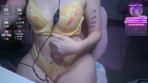 Snapshot of pixiebunnie_x chatting on January 2025 02:03:02 AM Pixie online show from January 2025 02:03:02 AM