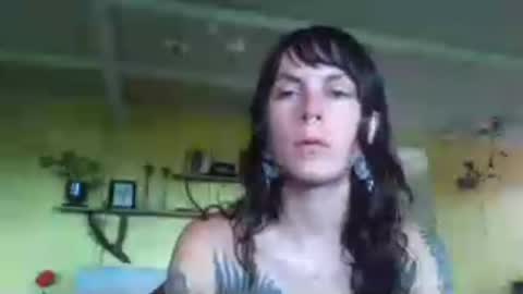 Snapshot of pixiecatfairy chatting on April 2026 11:17:01 PM pixiecatfairy online show from April 2026 11:17:01 PM