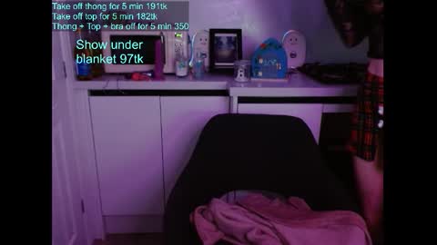 Snapshot of pixiehole4u chatting on October 2025 11:26:02 PM pixiehole4u online show from October 2025 11:26:02 PM