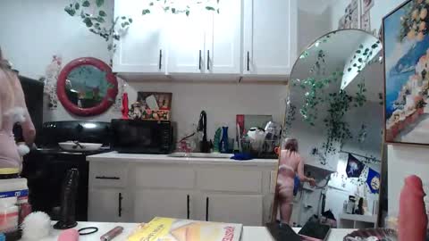 Snapshot of pixielovely chatting on March 2026 03:23:01 AM pixielovely online show from March 2026 03:23:01 AM