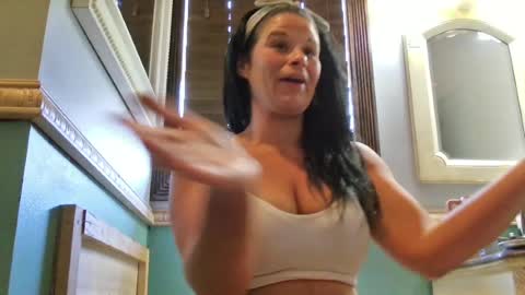 Snapshot of pixieluxxx chatting on April 2026 02:11:02 PM PixieLuxXx online show from April 2026 02:11:02 PM
