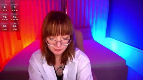 pixiepeachh online show from November 2025 05:24:01 PM