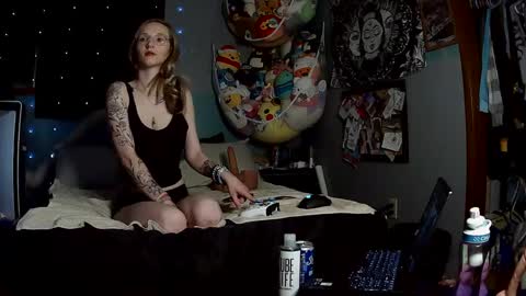 Snapshot of pixieprincess03 chatting on October 2025 07:38:02 AM Princess online show from October 2025 07:38:02 AM