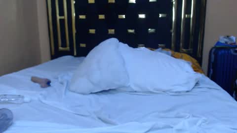 pixietease1 online show from March 2026 05:40:02 AM