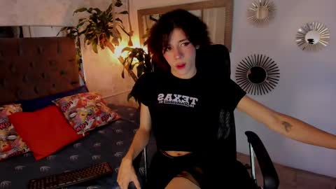 cris online show from February 2025 11:15:01 PM