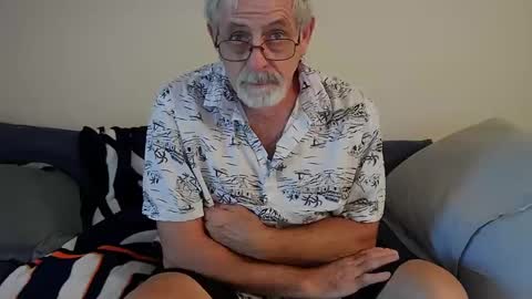 Snapshot of pjdaddjo775 chatting on September 2025 04:18:02 PM pjdaddjo775 online show from September 2025 04:18:02 PM