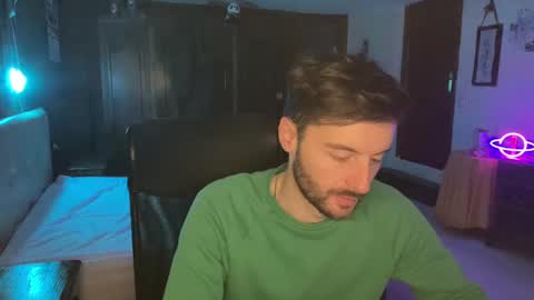 placebo14 online show from January 2025 06:32:02 PM