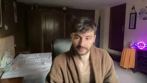 placebo14 online show from January 2025 01:43:01 PM