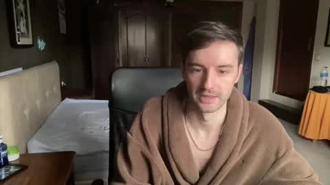 placebo14 online show from January 2025 02:36:01 PM