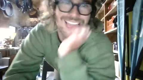 Snapshot of plaisirssecret chatting on March 2026 03:52:01 PM plaisirssecret online show from March 2026 03:52:01 PM