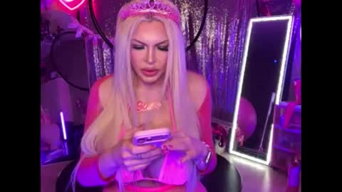 Snapshot of plasticfuckdoll chatting on March 2026 02:44:01 AM Dumb bimbo fuck doll online show from March 2026 02:44:01 AM